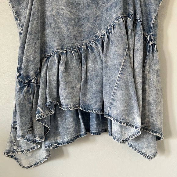 FOREVER 21 Acid Washed Ruffle Tank - Picture 6 of 7